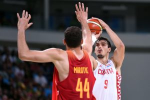 Dario Saric tapona a España; Croacia jugó a Coyote y acabó como Correcaminos (72-70)