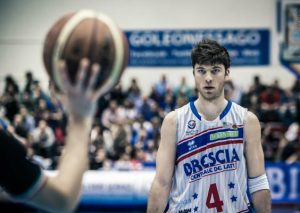 Juan Fernández y Salva Arco, refuerzos de Breogán. López sigue en Araberri