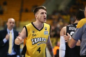 Papantoniou, un base Eurocup para Araberri. Milan Nikolic cierra la plantilla del CB Prat