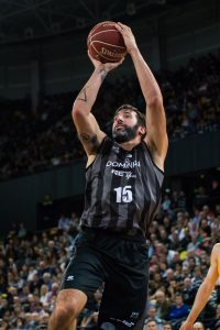 Peyton Siva amarga el debut europeo del Dominion Bilbao Basket (77-85)