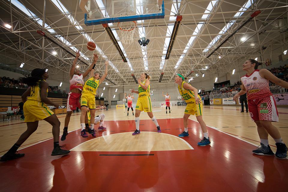 Solo Al-Qázeres aguanta el ritmo de Girona y Perfumerías; Williams, MVP