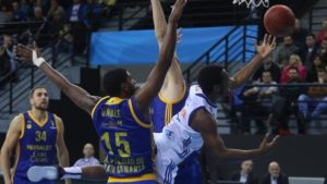 El Herbalife Gran Canaria sigue invicto en Europa (75-98)