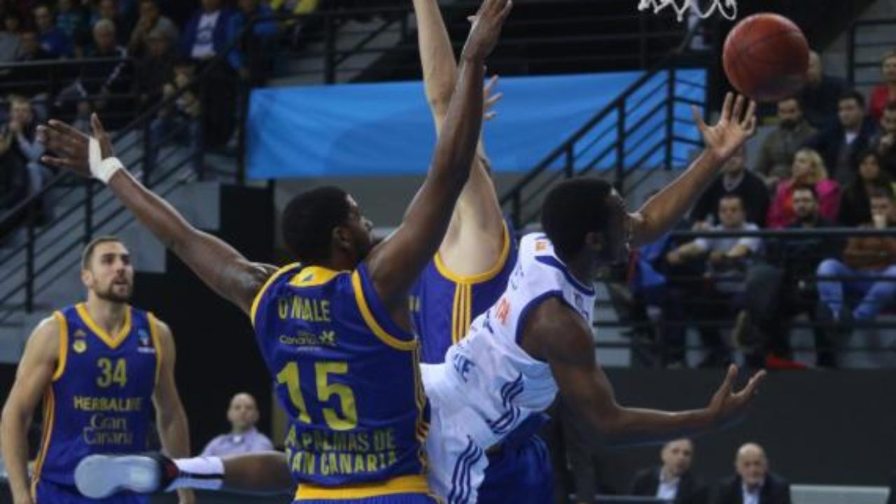 El Herbalife Gran Canaria sigue invicto en Europa (75-98)