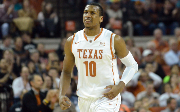 Jonathan Holmes llega al FC Barcelona. Claver, lesionado, un mes de baja