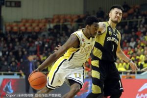 VÍDEO: Jamaal Franklin firma 60 puntos y triple-doble en triunfo 157-152 en China