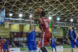Granada y Lucentum, líderes. Jornada de remontadas, prórrogas y derbis
