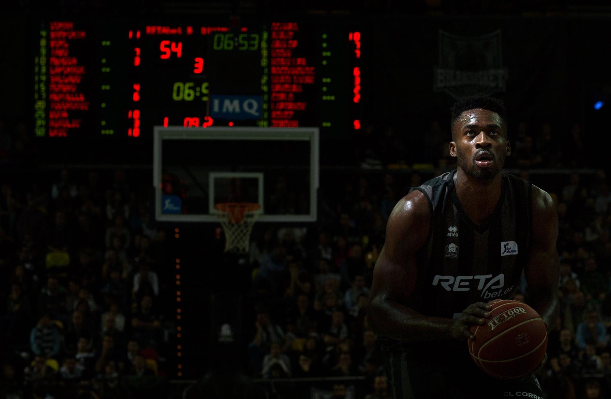 El  dominio del rebote y un colosal Michael Eric derrotan al Montakit Fuenlabrada (97-83)