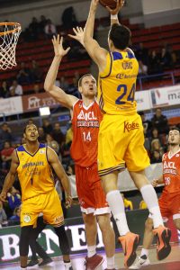 Janning y Broekhoff acribillan a un Herbalife Gran Canaria insulso (71-86)