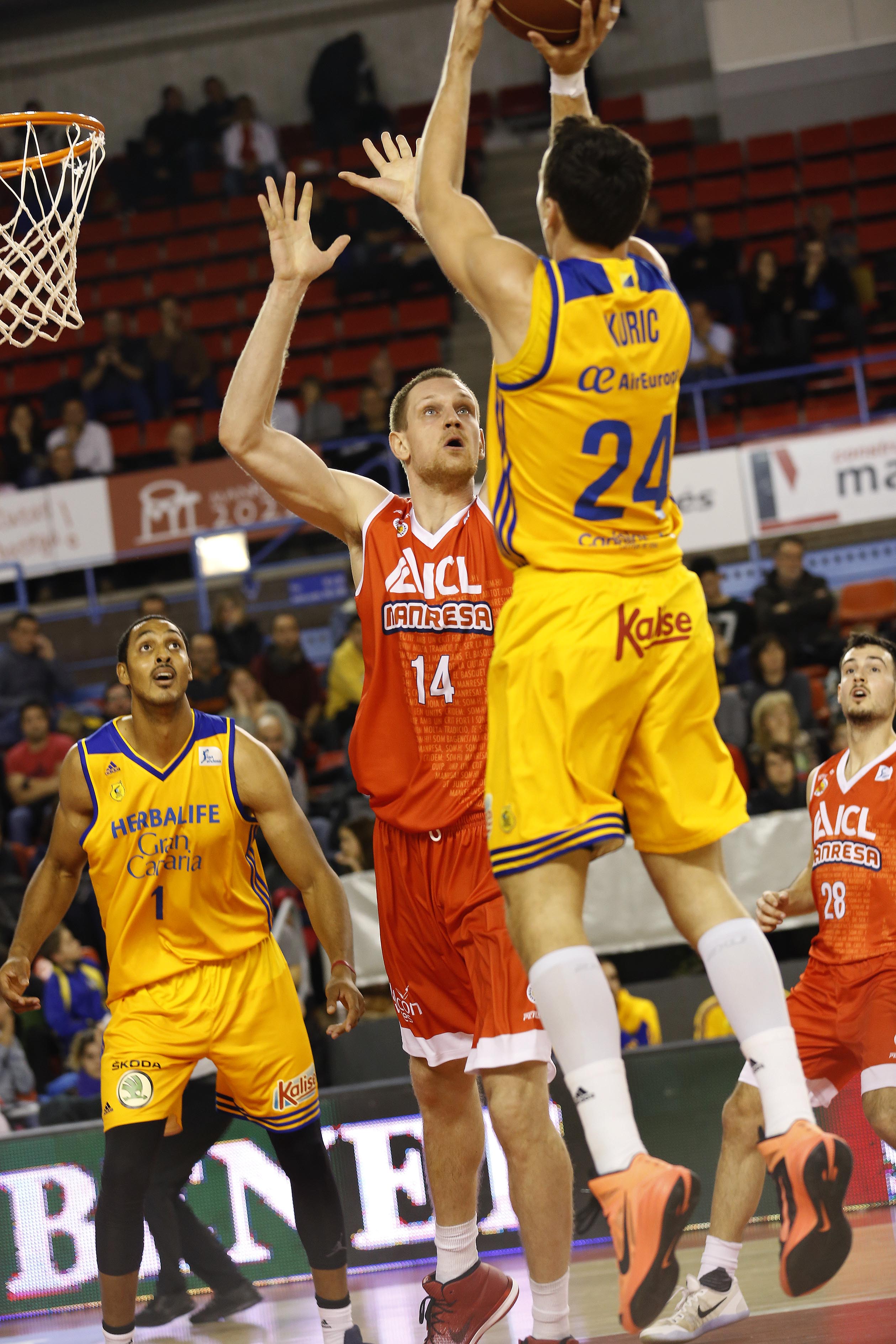 Janning y Broekhoff acribillan a un Herbalife Gran Canaria insulso (71-86)