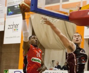 LEB PLATA J13: Granada y Lucentum se acercan a la Copa. Cuadruple empate en la zona baja