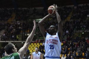 JaJuan Johnson, excelso buzzer-beater a la media vuelta y MVP de la jornada en Italia