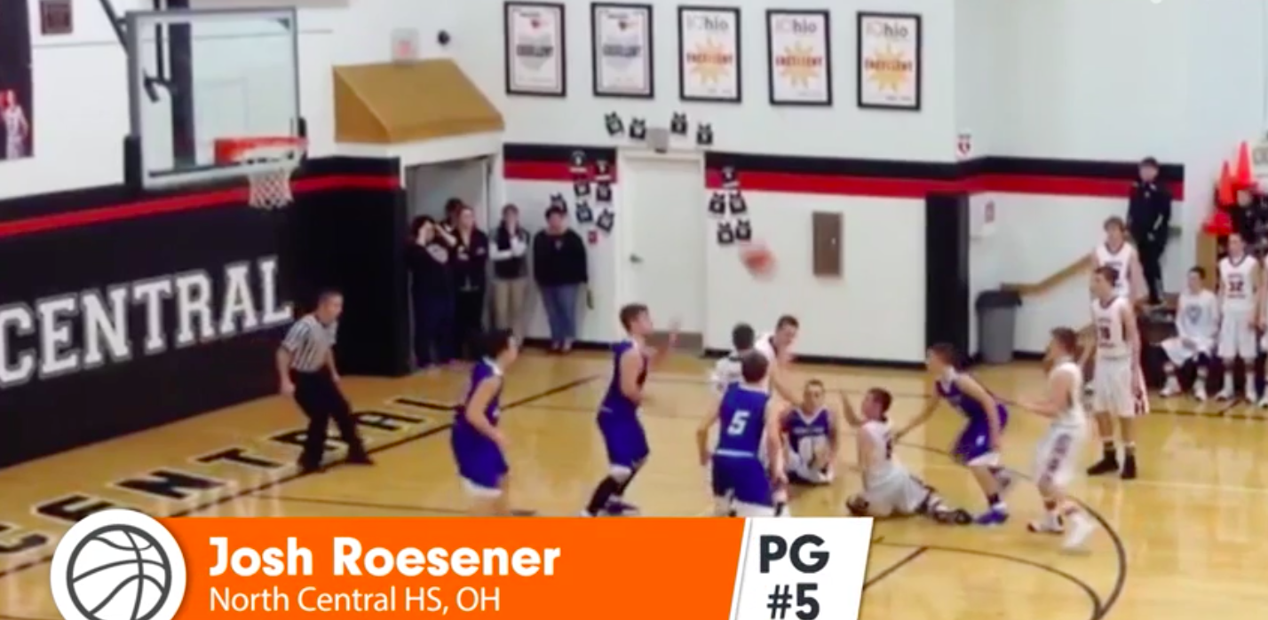 Increíble: fuerza la prórroga con una canasta sobre la bocina…desde el suelo (VIDEO)