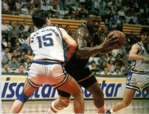 ¿Por qué era tan bueno Corny Thompson? Por Oliver Fuentes