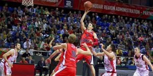 Janning da una lección de tiro al Fuenla en otro trágico desplazamiento largo (86-61)