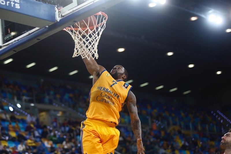 El mejor O’Neale aparece para meter al Granca en cuartos (100-76)