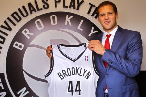 Trade Deadline: Bogdanovic a Wizards; Ilyasova a Hawks por Splitter