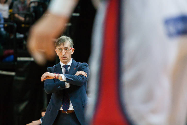 Moncho Fernández seguirá dos años más en Santiago