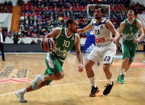 Doncic (5+7+11) lidera al Real Madrid en Kazan frente al recital de Colom (77-81)