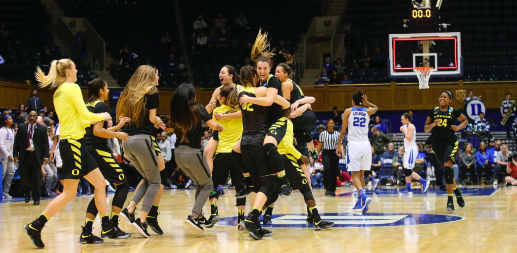 Las Oregon Ducks de Maite Cazorla al Sweet 16 al grito de “Winner stays” (VIDEO)