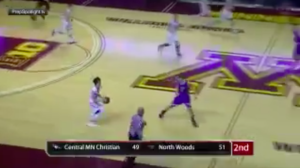 Espectacular canasta ganadora sobre la bocina en instituto en USA (VIDEO)