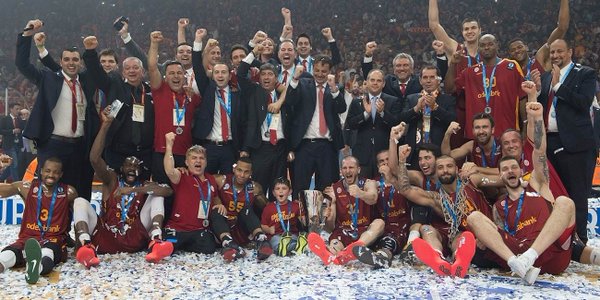 Clubes turcos, franceses e italianos apuestan por el regreso a la Eurocup