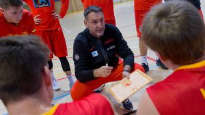 Luis Guil toma las riendas del Tecnyconta Zaragoza