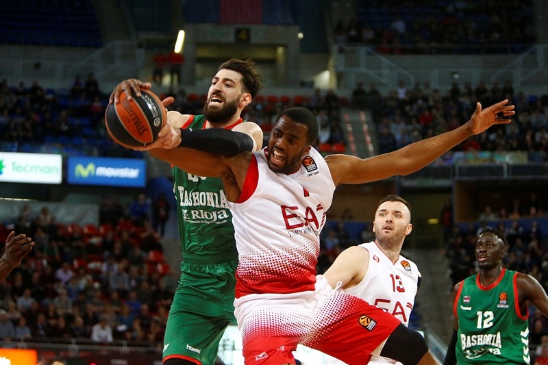 Tillie y su Baskonia ganan sensaciones a costa de un pobre Milano (87-74)