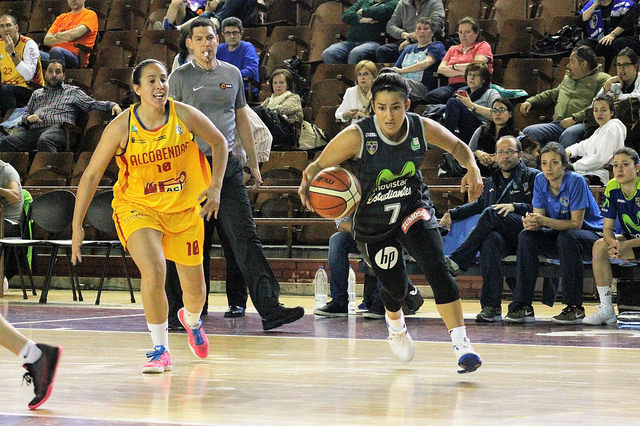 Fase Final Liga Femenina 2: Gran comienzo de Aros y Estudiantes