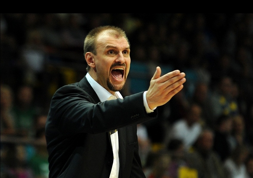 Zan Tabak, candidato al banquillo de Divina Seguros Joventut y Baloncesto Sevilla