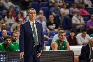 Alejandro Martínez cesado en el Betis; Óscar Quintana, muy cerca