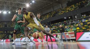 CE Jun Mas (1/8): Unicaja sufre para pasar a cuartos; Souleymane Diakite, MVP (46v)