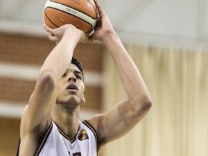 Felipe Dos Anjos: el gigante que camina despacio, pero seguro