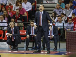 Luis Guil deja de ser entrenador de Tecnyconta Zaragoza