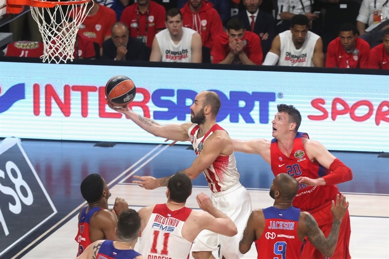 Vassilis Spanoulis activa la enésima vida de Olympiacos y se impone al CSKA (78-82)
