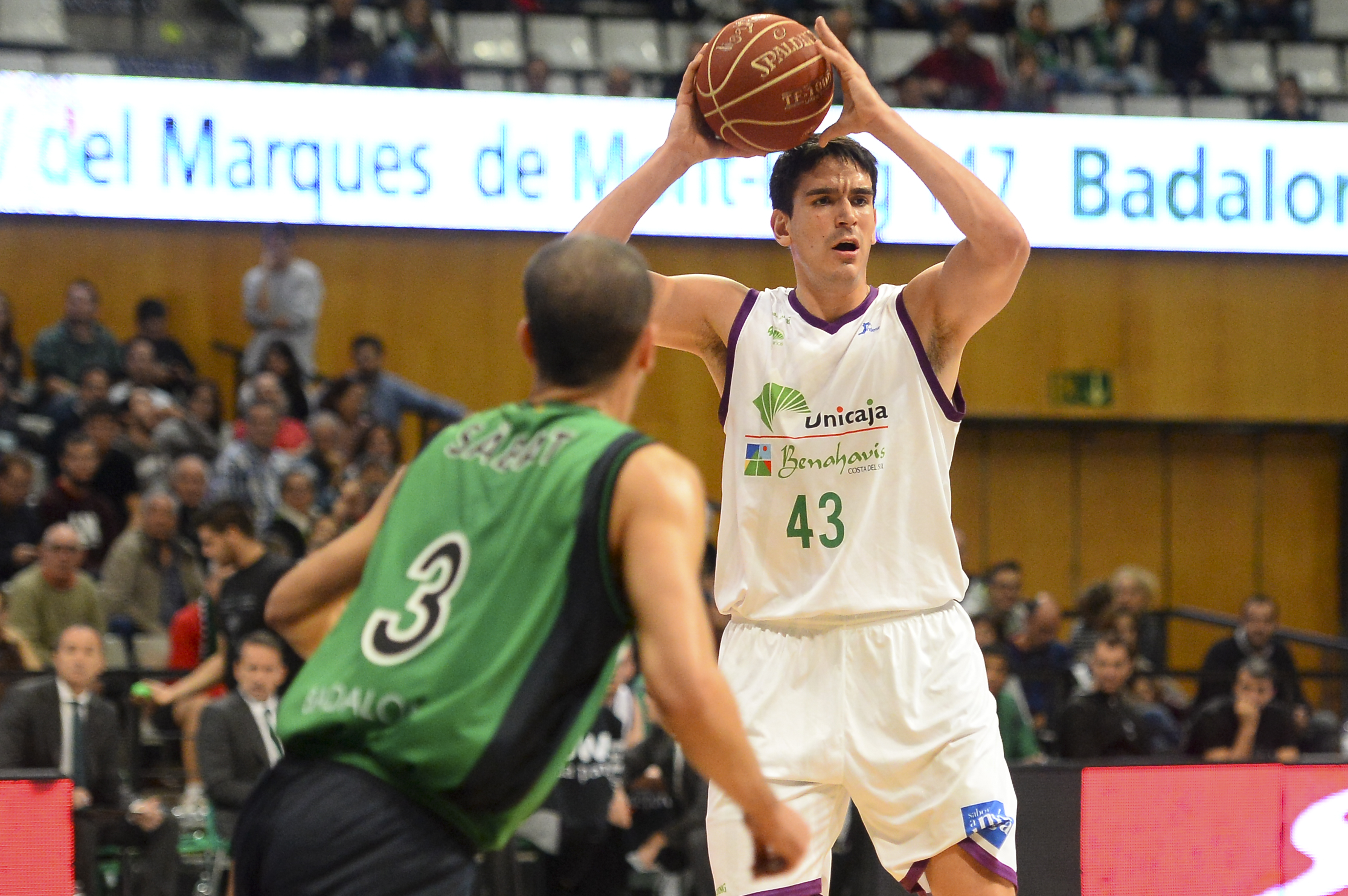 Carlos Suárez seguirá en Unicaja. Planinic sale de Herbalife Gran Canaria