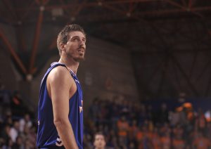 Máxima igualdad en las semis de LEB Oro: Coruña y Huesca empatan sus cruces