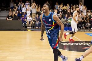 Zoco europeo: Moustapha Fall, otra opción fallida para el Barça; Antetokounmpo, a PAO