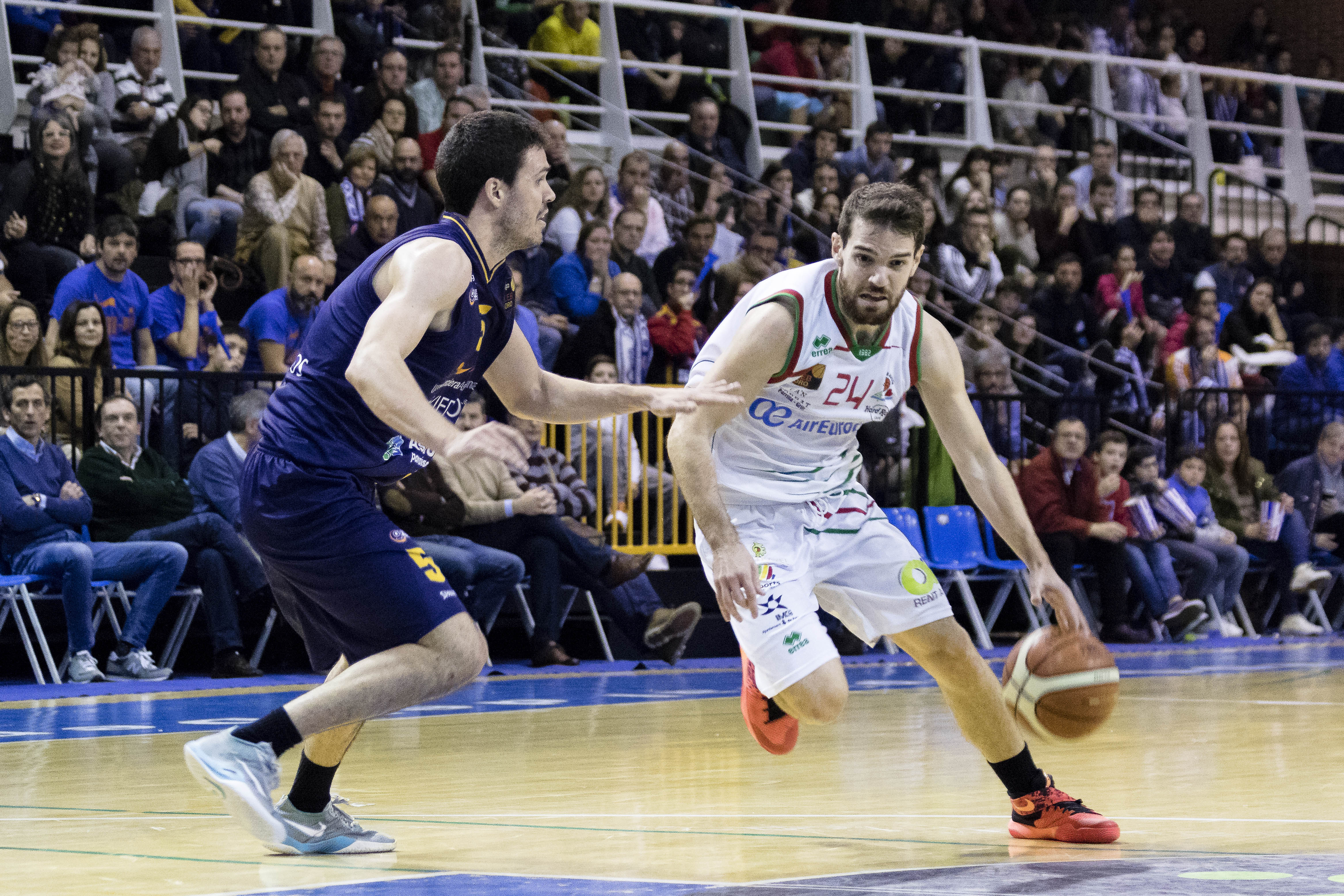Zoco LEB Oro: Betis y Manresa se refuerzan; Díaz, a Breogán; Rodríguez llega a Melilla