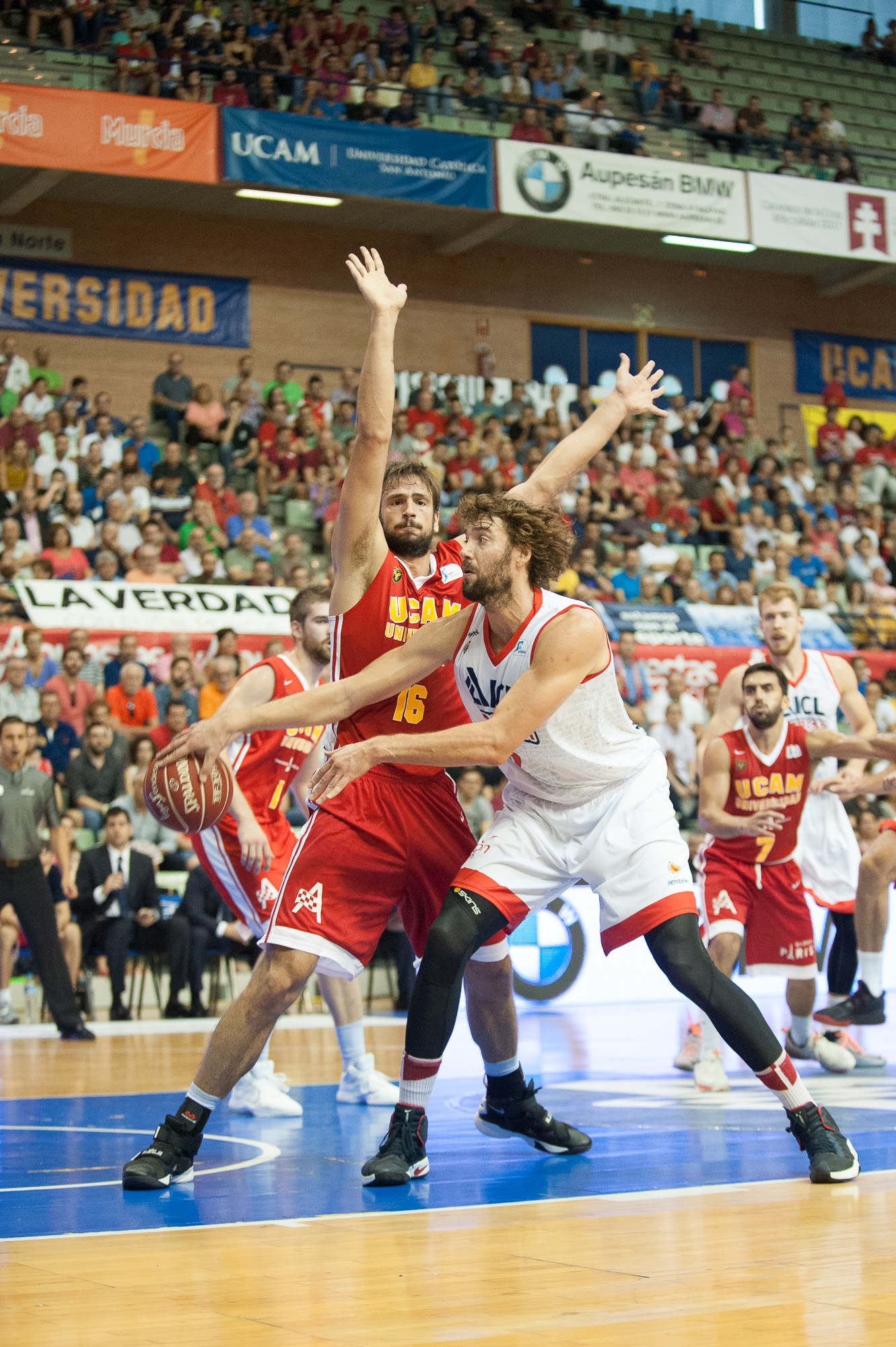 Marcos Delía amplía su vinculación con UCAM Murcia