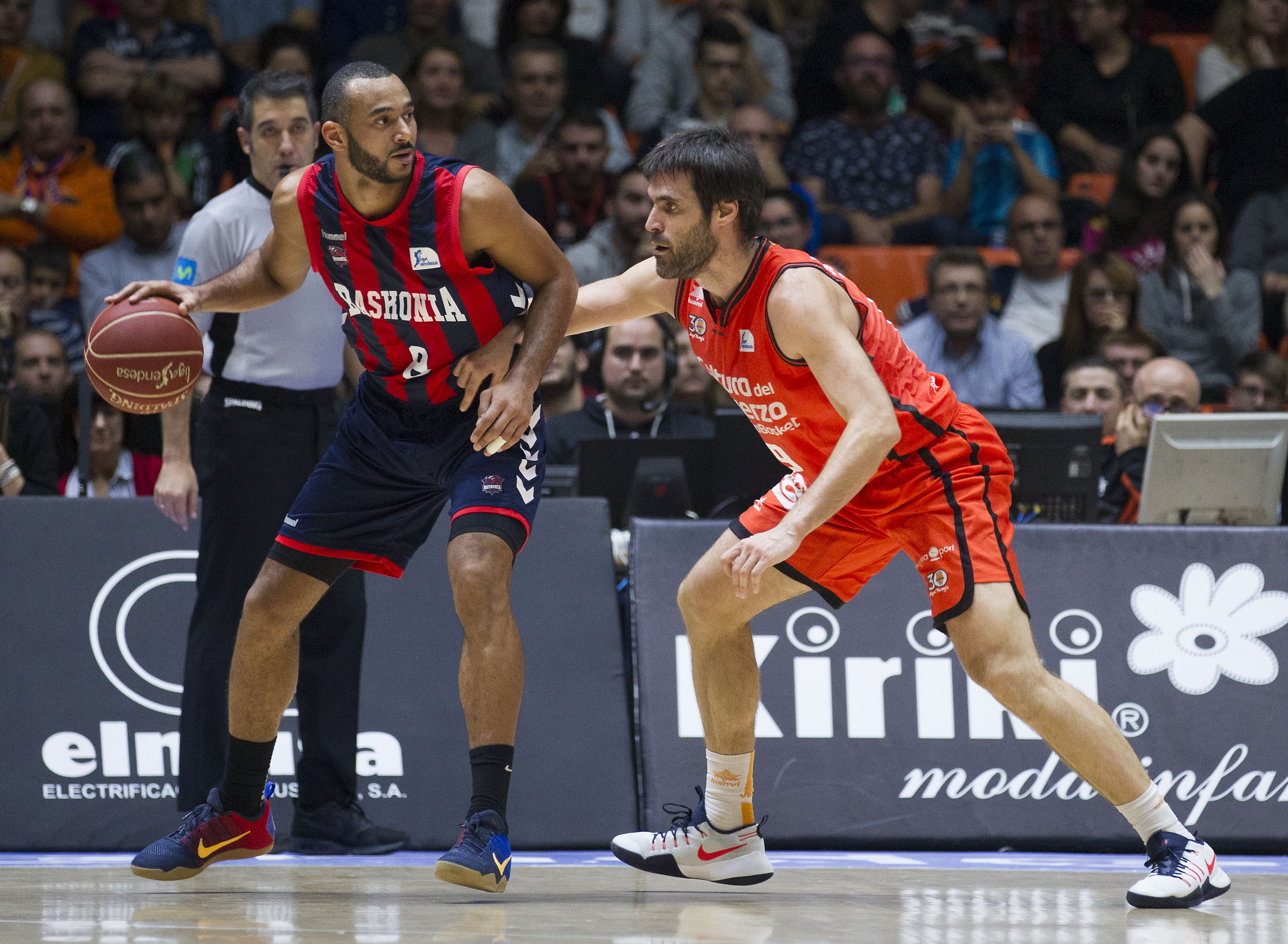 Fin al culebrón de Adam Hanga: se queda tres años más en Baskonia