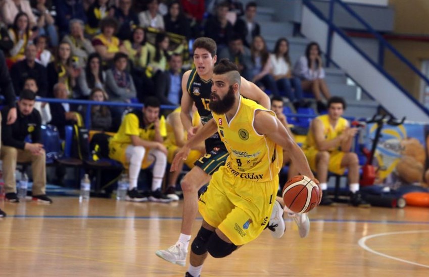 Zoco LEB Plata: Hospitalet, Navarra, Albacete, La Roda y Canoe se mueven
