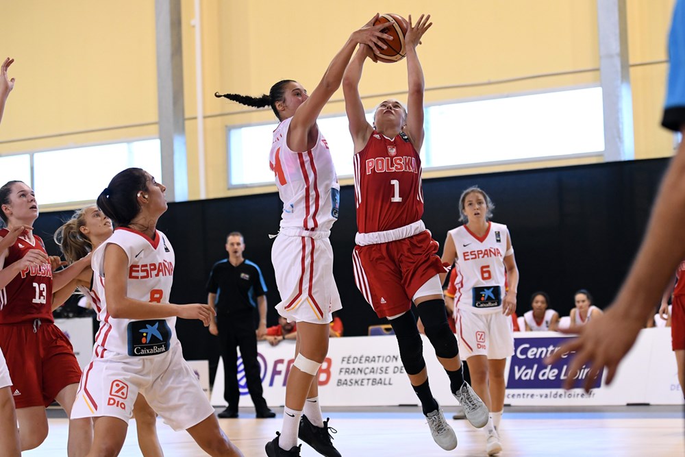 Europeo U16F (J2): España acaba pidiendo la hora ante Polonia para seguir invicta (60-59)