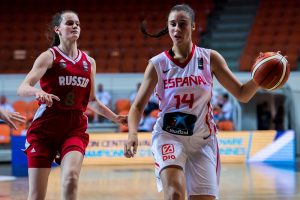 Europeo U16F (J3): Raquel Carrera lidera el pleno de victorias hacia Octavos (57-44)