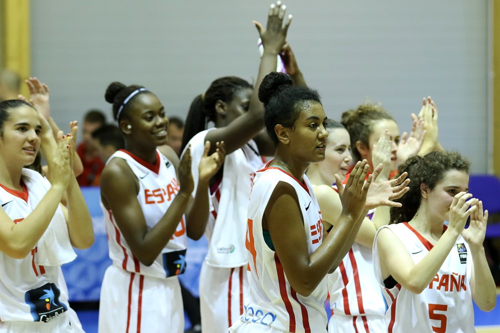 Europeo U18F (J3): España bombardea a Croacia en el Q2 y pasa invicta a Octavos (74-65)