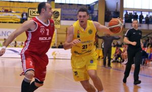 Sammic y Cambados, imparables. Lucentum y Óbila, se alejan de la cabeza