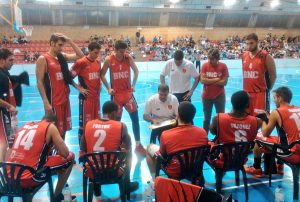 Basket Navarra: Salto de calidad con David Mangas al frente