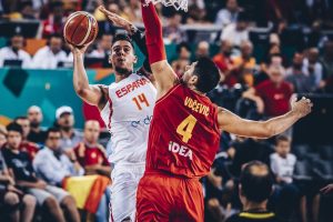 #Eurobasket2017: España se divierte al son de Willy y Montenegro sucumbe (99-60)