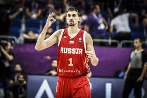 #Eurobasket2017 Grupo D (J1): Sam Van Rossom, Bodgan Bogdanovic y Cedi Osman deslumbran