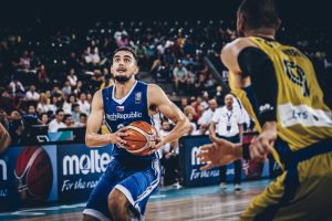 #Eurobasket2017 Grupo C (J1): Satoransky manda y Hanga se lesiona