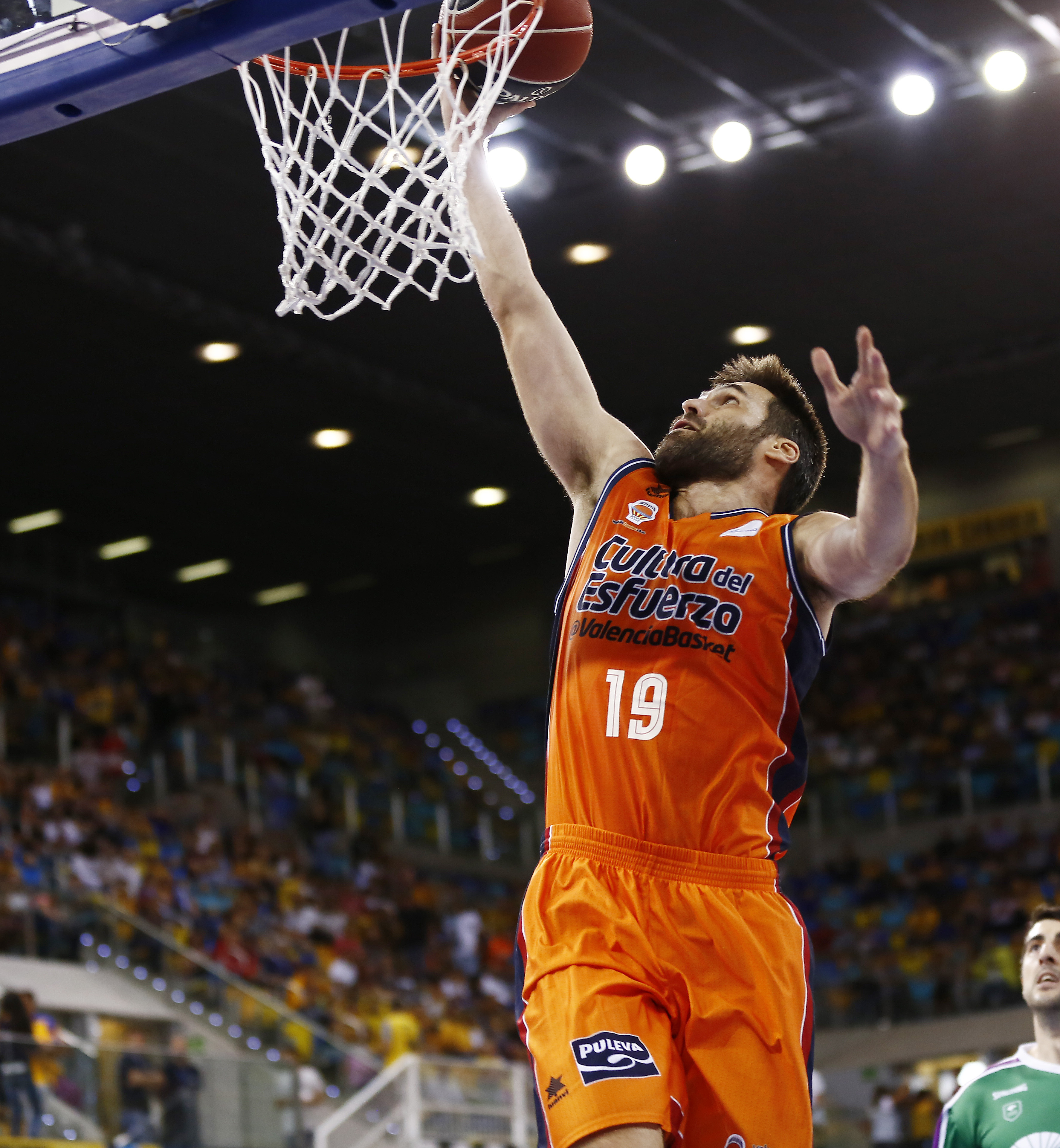 El Valencia Basket se aferra a Green y a San Emeterio para llegar a la final (83-78)